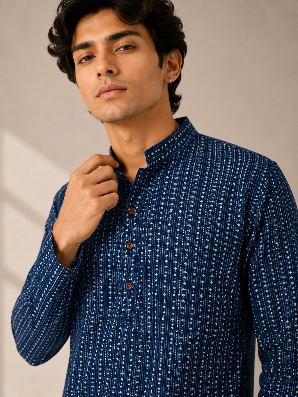 Men’s Indigo Sanganeri Print Cotton Short Kurta